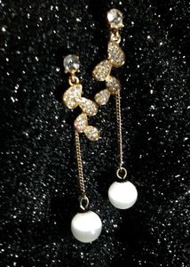 Elegant Drop Earrings with Pearl AD