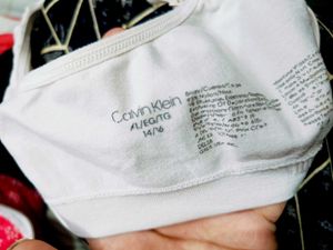 🇳🇿💫🎀Calvin Klein sports bra