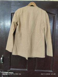 Women's Coat...