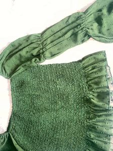 bottle green crop top