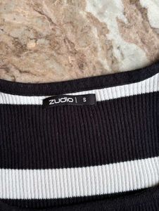 Black and White Striped Cropped Top