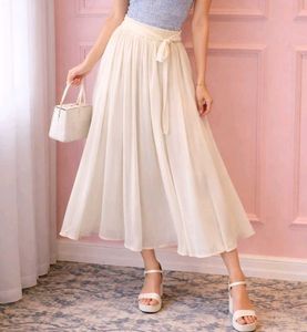 Flowy Chiffon skirt