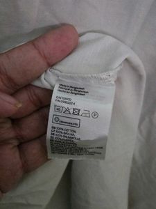 H&amp;M Solid Off-White / Cream Long Fit T-Shirt