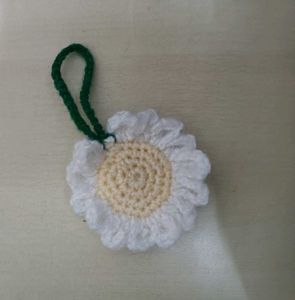 Crochet flower Keychain 😍
