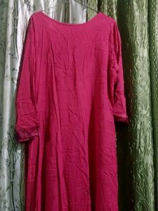 Vibrant Pink Kurta with Button Detail