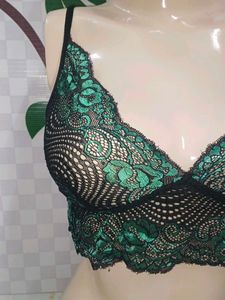 (700)Lace Bralette - Black &amp; Green