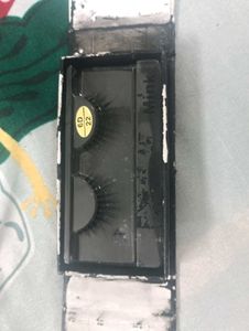 Victoria's Secret Mink Eyelashes