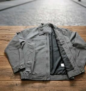 Gray Zip Up Jacket 🆕✨ Unused 💫