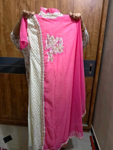 Elegant Pink Kurta with Pearl Embellishments