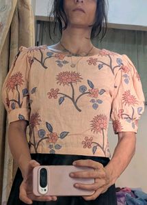 BOMBAY PAISELY Floral Print Puff Sleeve Blouse