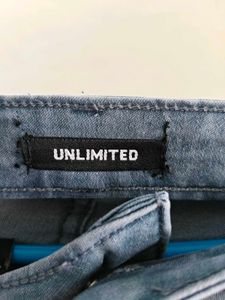 Slim Fit Jean