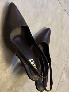 Chic Brown Slingback Heels