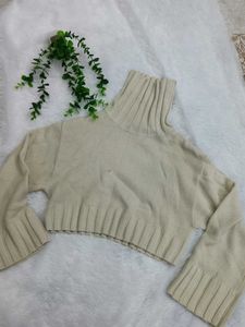 Cream Turtleneck Cropped Sweater