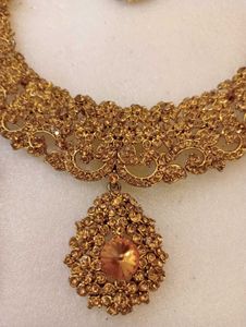 Golden Necklace With Tikka