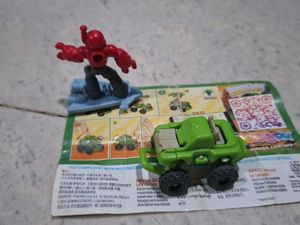 Kinder Surprise Action Figure and Vehicle