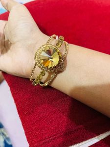 Stunning Gold bracelet with Crystal new wdt tag