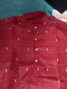 Elegant Men's Red Kurta - 40