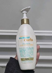 SALE 💖 OGX Coconut Curls Curl Styling Milk