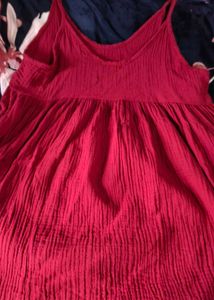 maroon flowy top