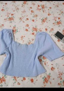 combo light blue and green top