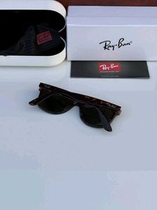 Ray-Ban Sunglasses Tortoiseshell Frame