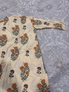 Cream Floral Print Kurta with Lace Detail
