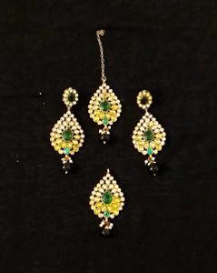 Green & white kundan set