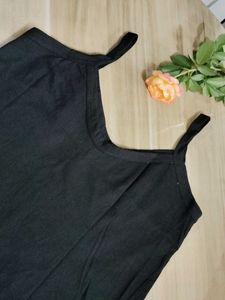 Black V-Neck Cami Top🧡