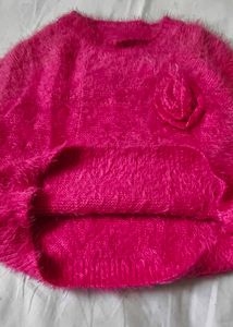 Very Fancy And Cute Woolen Korean Crop Top