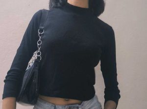 Women Roadster Black Top