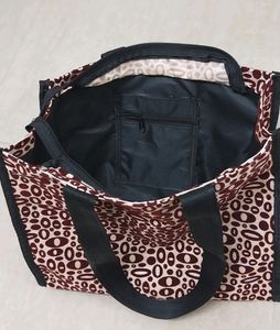 🆕️ Tanishq Model Bag With Full Astr