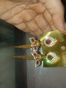 Stunning Gold Earrings with Red &amp; White Stones