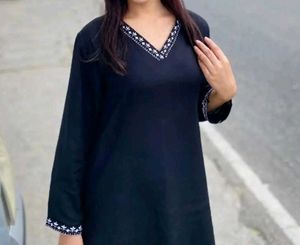 Bell sleeves pashmina Elegant Black Kurta
