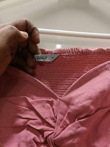 ONLY new top with front knot in XL
