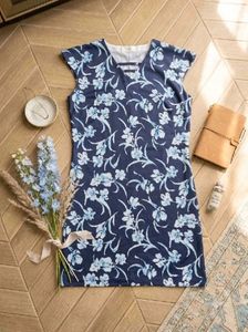 Navy Floral Print V-Neck Dress