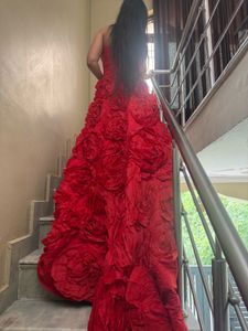 Stunning Red Floral Evening Gown❤️🎀🧚🏻‍♀️