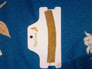 Sparkling Gold Choker Necklace
