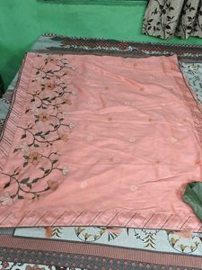 Elegant Pink Saree with Floral Embroidery