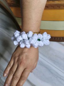 Handmade White Flower Bracelet