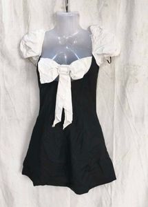 20167. Cute Black &amp; White Puff Sleeve Dress