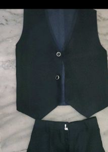 Boy 6 -9 years navy blue Blazer with waist coat an