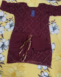 Elegant Maroon Kurta Set with Embellishments