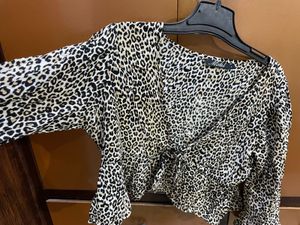 Leopard Print Tie-Front Bell Sleeve Top