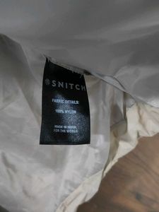 SNITCH Stylish Beige Puffer Jacket