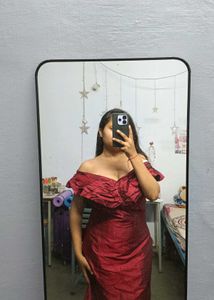 Elegant Red Cocktail Dress