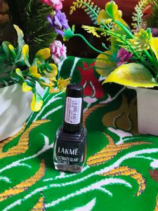 Lakme Ultimate Glam Eye Liner, Semi Matte, Quick d