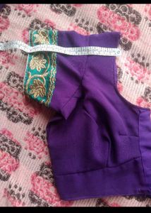 Purple Embroidered Saree With Blouse