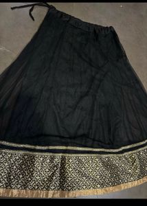 Elegant Black &amp; Gold Embroidered Saree