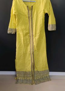 XS Yellow Cotton Kurta with Grey Print