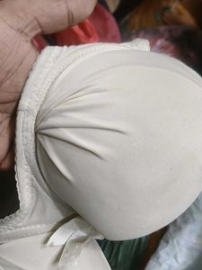 dubble padded phusup beaComfortable Cream Bra